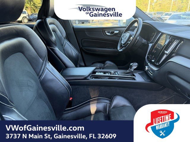 Used 2019 Volvo XC60 T6 R-Design w/ Protection Package Premier image 9