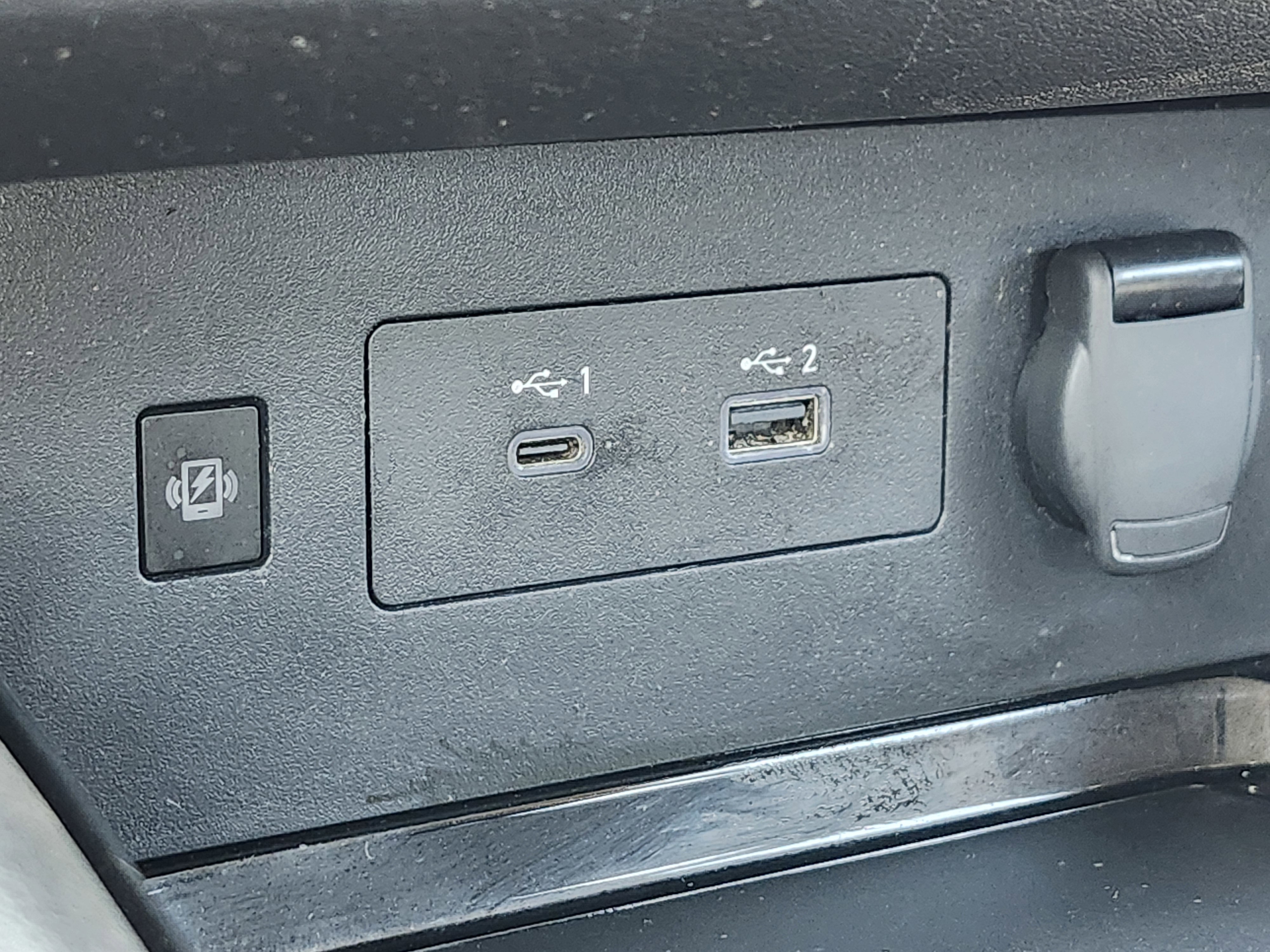 Used 2023 Nissan Altima 2.5 SV w/ SV Premium Package image 29