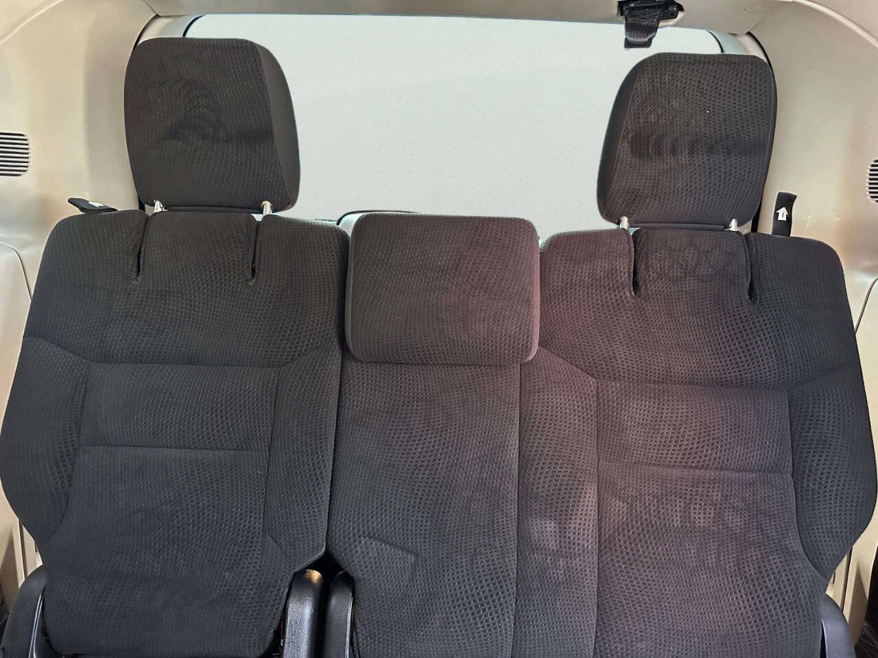 Used 2018 Dodge Grand Caravan SE w/ UConnect Hands-Free Group FWD image 32