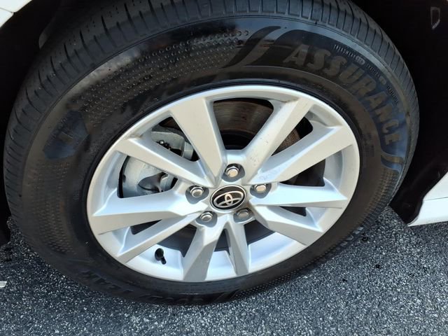 Certified 2025 Toyota Camry LE image 9