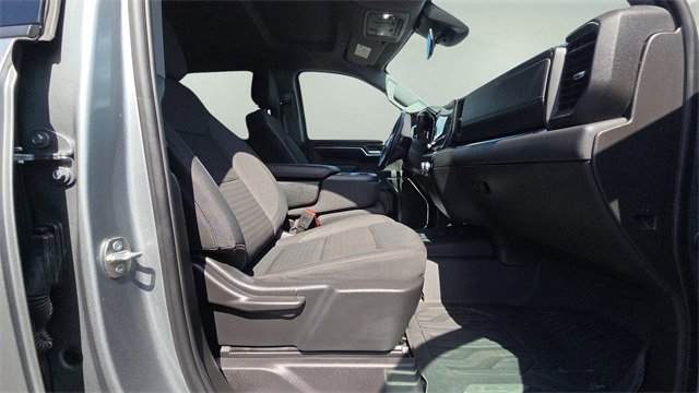 Used 2024 GMC Sierra 1500 Elevation image 13