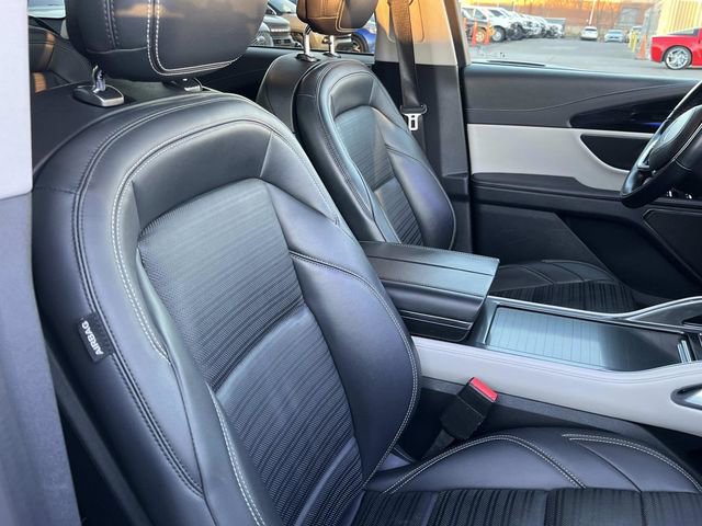 Used 2024 Lincoln Nautilus Reserve image 31