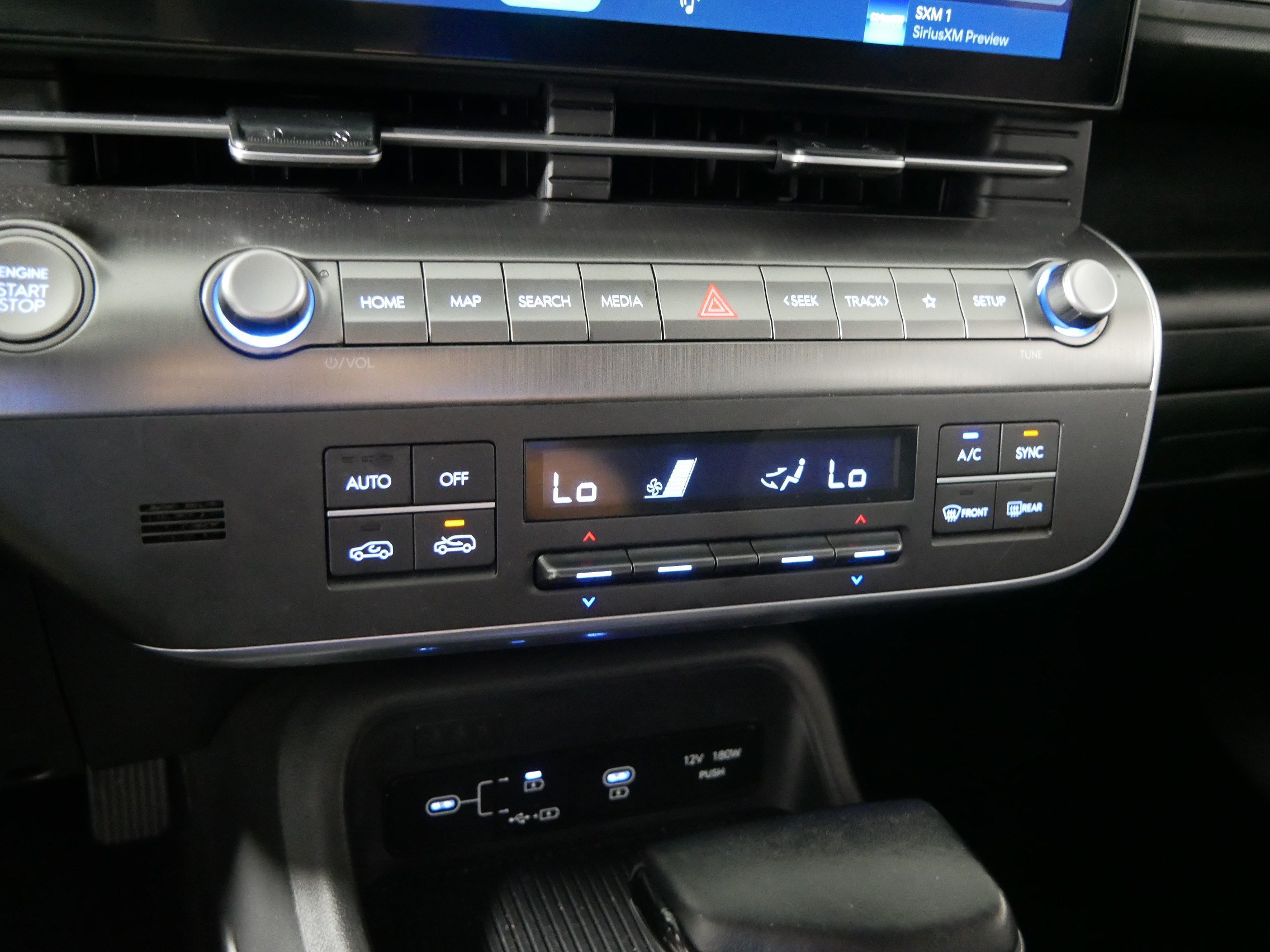Used 2025 Hyundai Kona SEL AWD/4WD image 23
