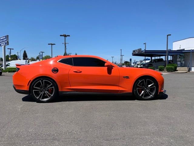 Used 2018 Chevrolet Camaro SS w/ Hot Wheels Edition RWD image 6
