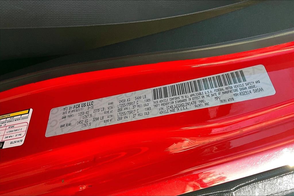 Used 2016 Jeep Wrangler Unlimited Willys image 28