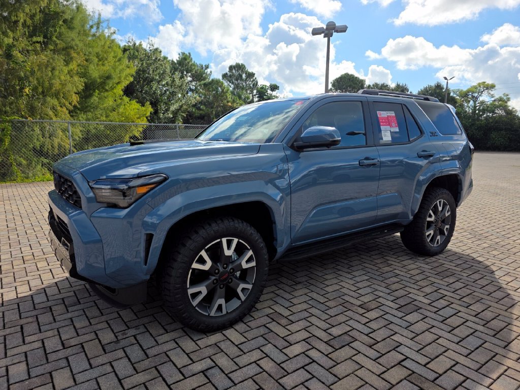 New 2026 Toyota 4Runner TRD Sport Premium AWD/4WD image 3