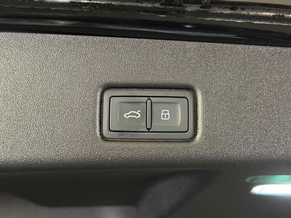 New 2025 Audi Q5 Premium Plus AWD/4WD image 15