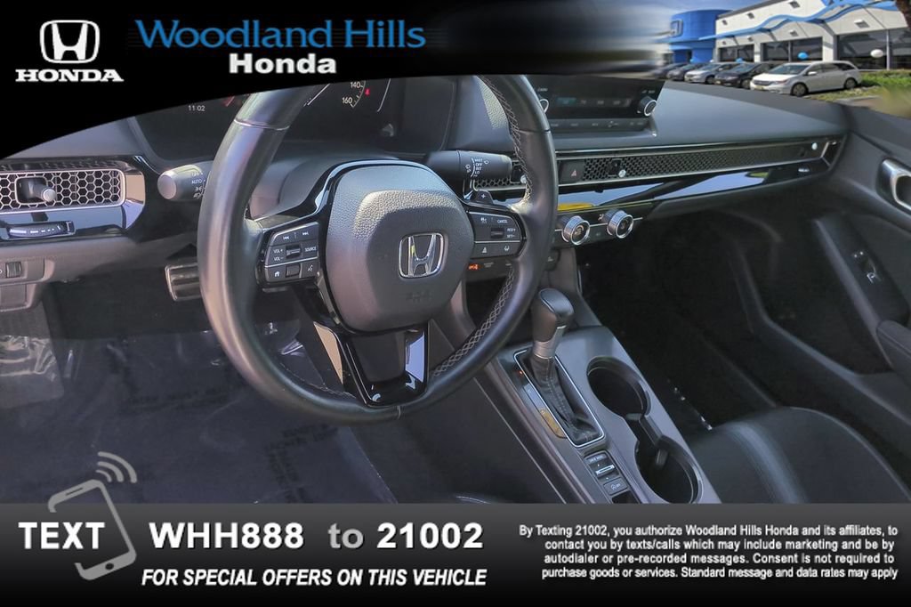 Used 2025 Honda Civic Sport image 9