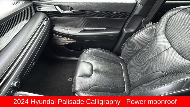 Used 2024 Hyundai Palisade Calligraphy AWD/4WD image 12