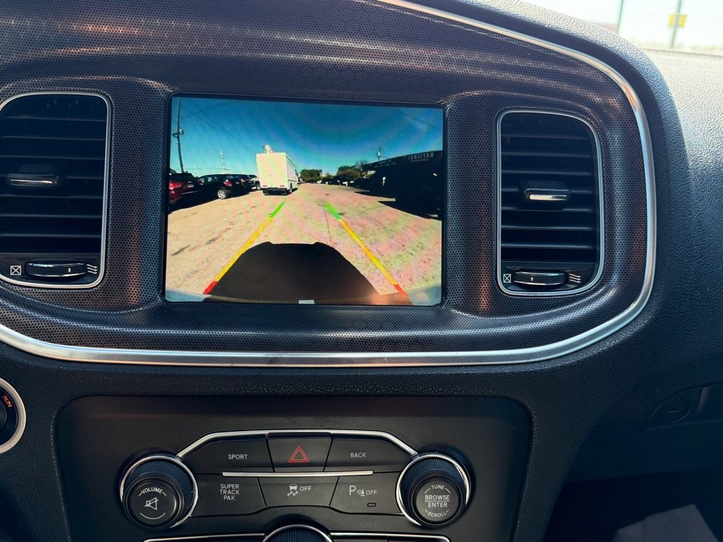 Used 2016 Dodge Charger R/T Scat Pack w/ Beats Audio Group image 8