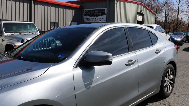 Used 2016 Acura TLX FWD image 4