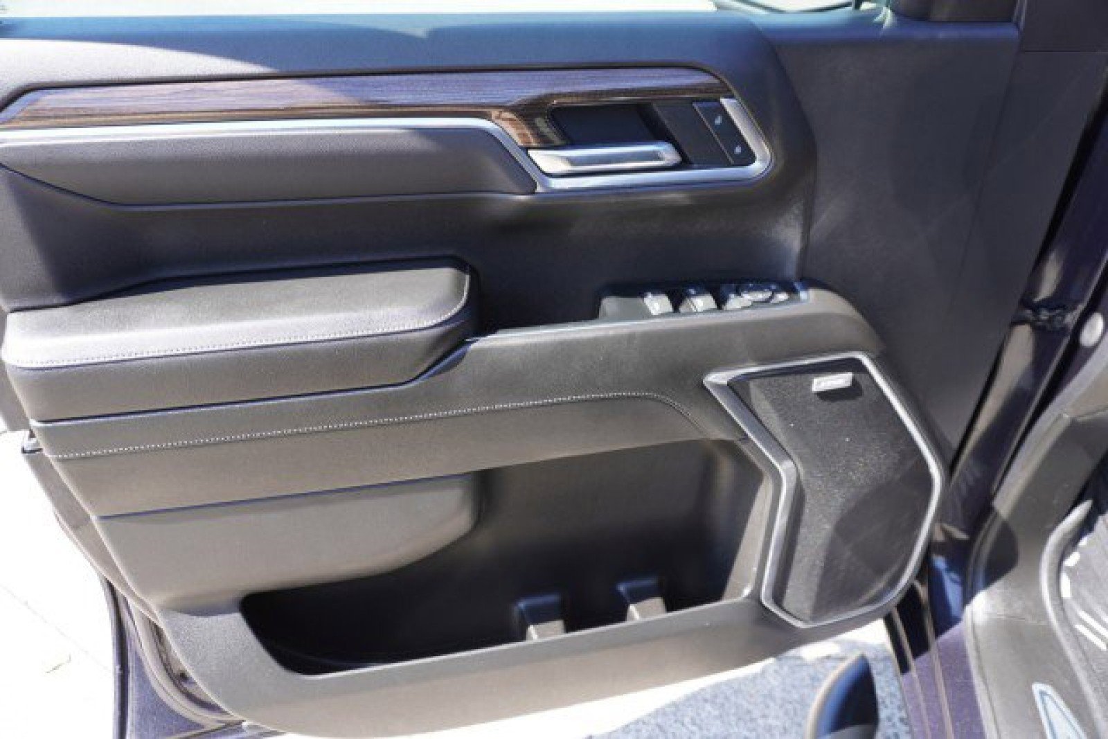 Used 2022 Chevrolet Silverado 1500 RST w/ All Star Edition Plus image 17