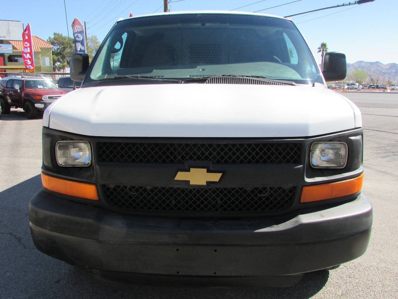 Used 2013 Chevrolet Express 2500 RWD image 8