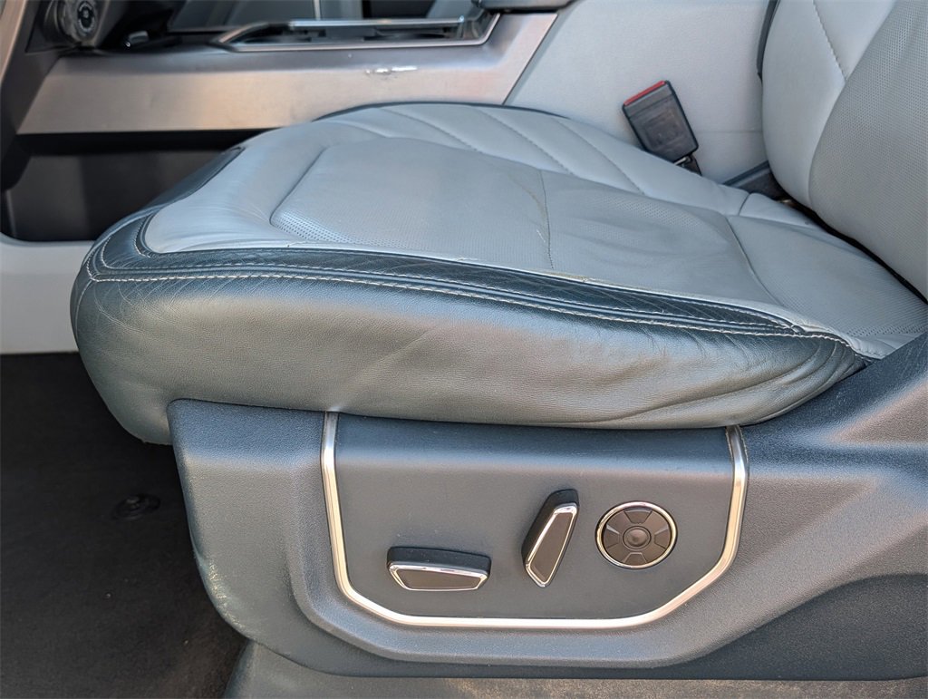 Used 2022 Ford F250 Limited w/ FX4 Off-Road Package image 23