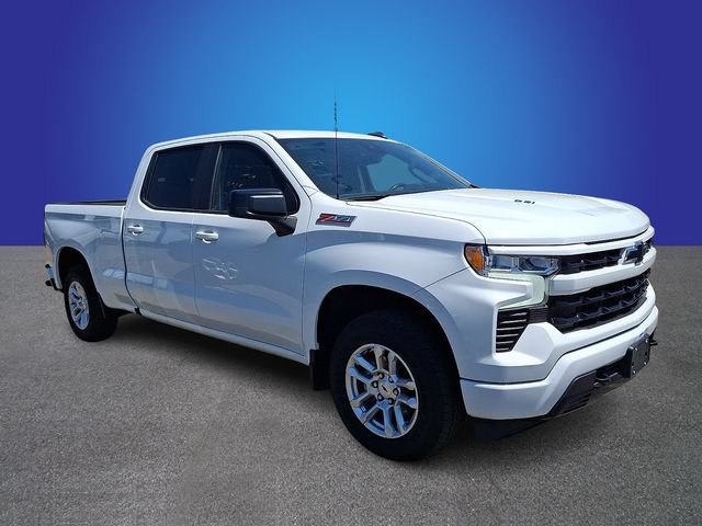Used 2023 Chevrolet Silverado 1500 RST AWD/4WD image 3