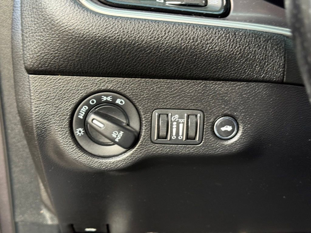 Used 2021 Dodge Challenger R/T image 18