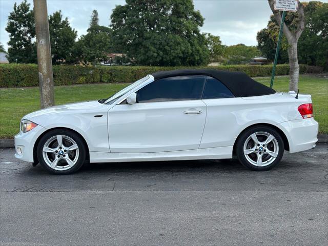 Used 2012 BMW 128i Convertible image 21