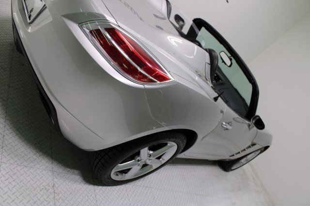 Used 2008 Saturn Sky w/ Premium Trim Package image 16