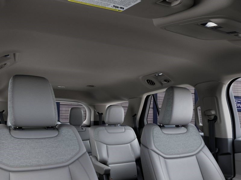 New 2027 Ford Explorer Active RWD image 23