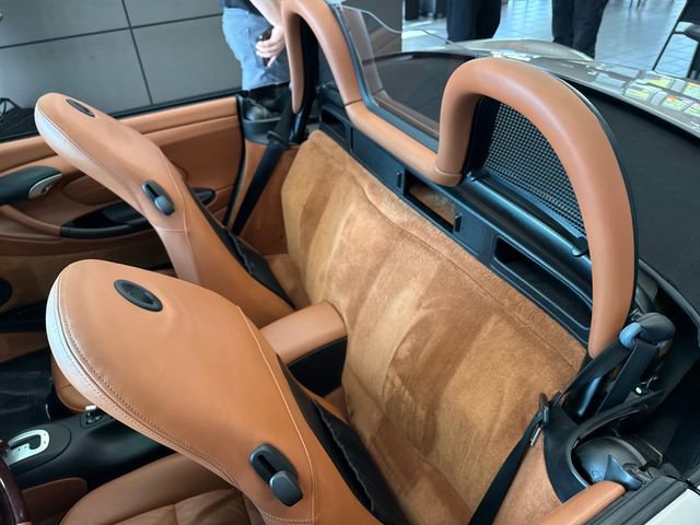 Used 2003 Porsche Boxster RWD image 12