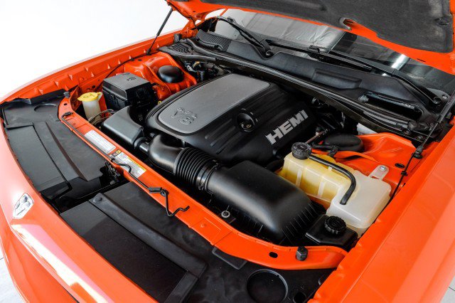 Used 2009 Dodge Challenger R/T RWD image 39