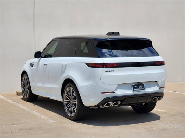 New 2025 Land Rover Range Rover Sport Dynamic SE image 3