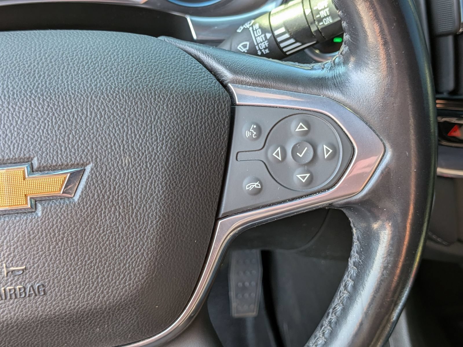 Used 2022 Chevrolet Traverse LT AWD/4WD image 19