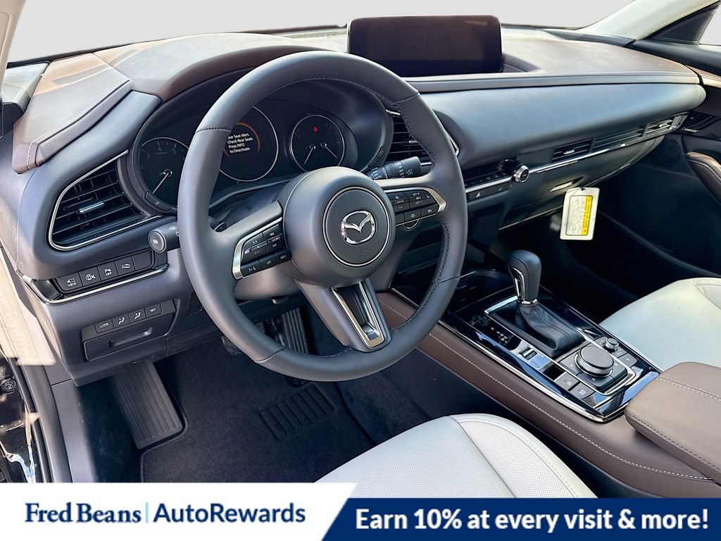 New 2025 MAZDA CX-30 2.5 Turbo w/ Premium Plus Pkg image 10