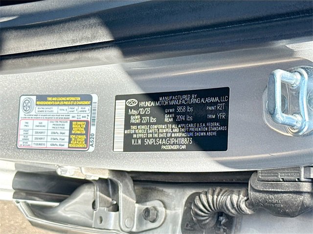 Used 2023 Hyundai Elantra SEL w/ Convenience Package image 30