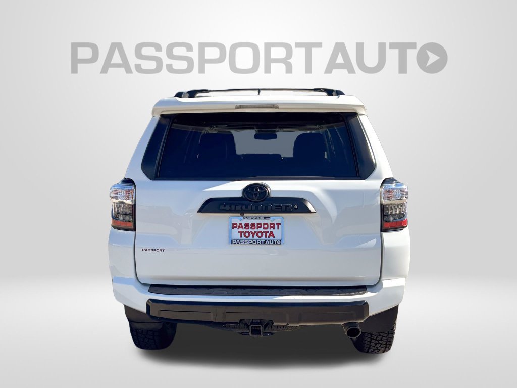 Used 2019 Toyota 4Runner TRD Off-Road Premium AWD/4WD image 7