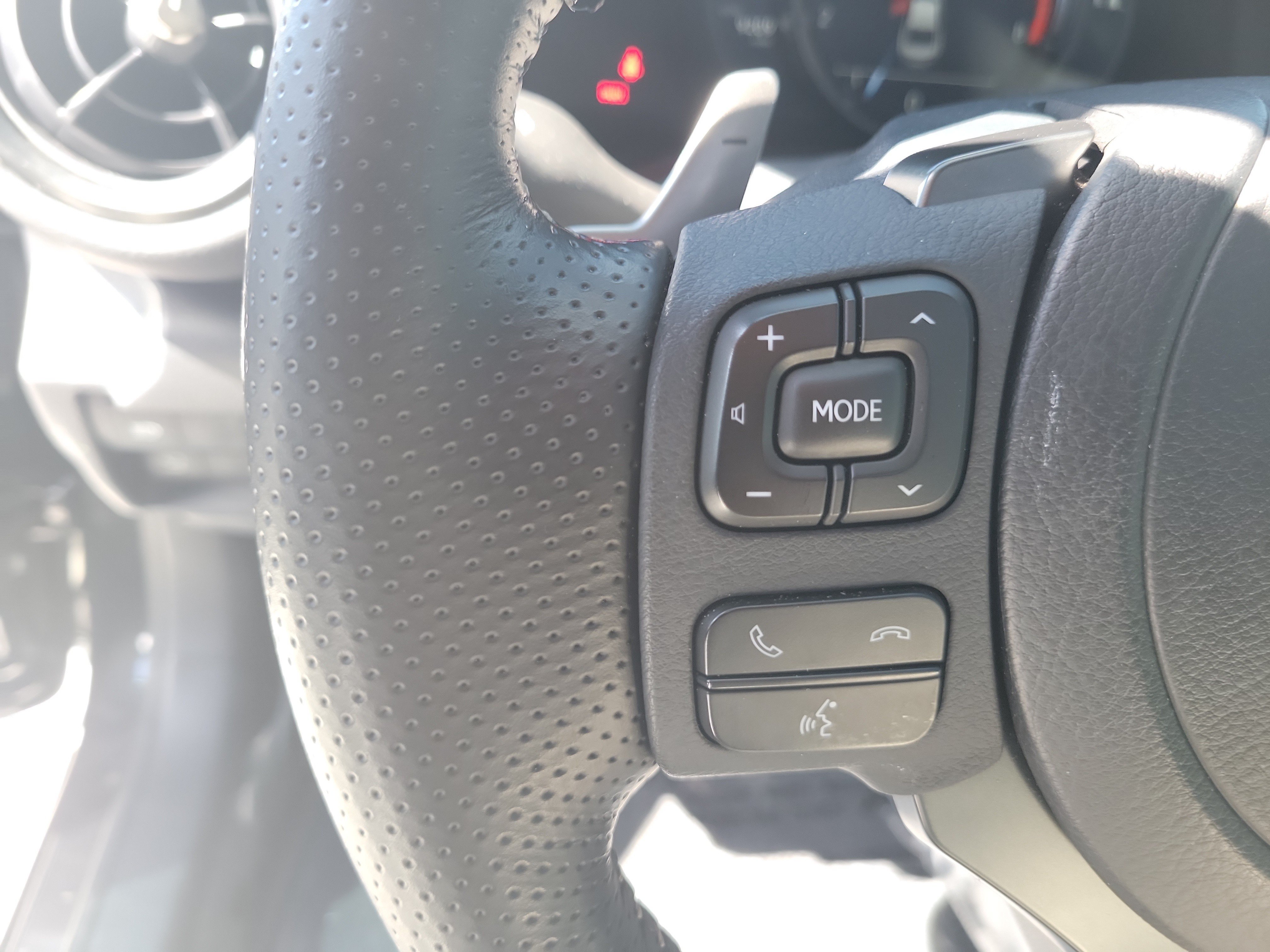 Used 2025 Lexus IS 350 F Sport RWD image 25
