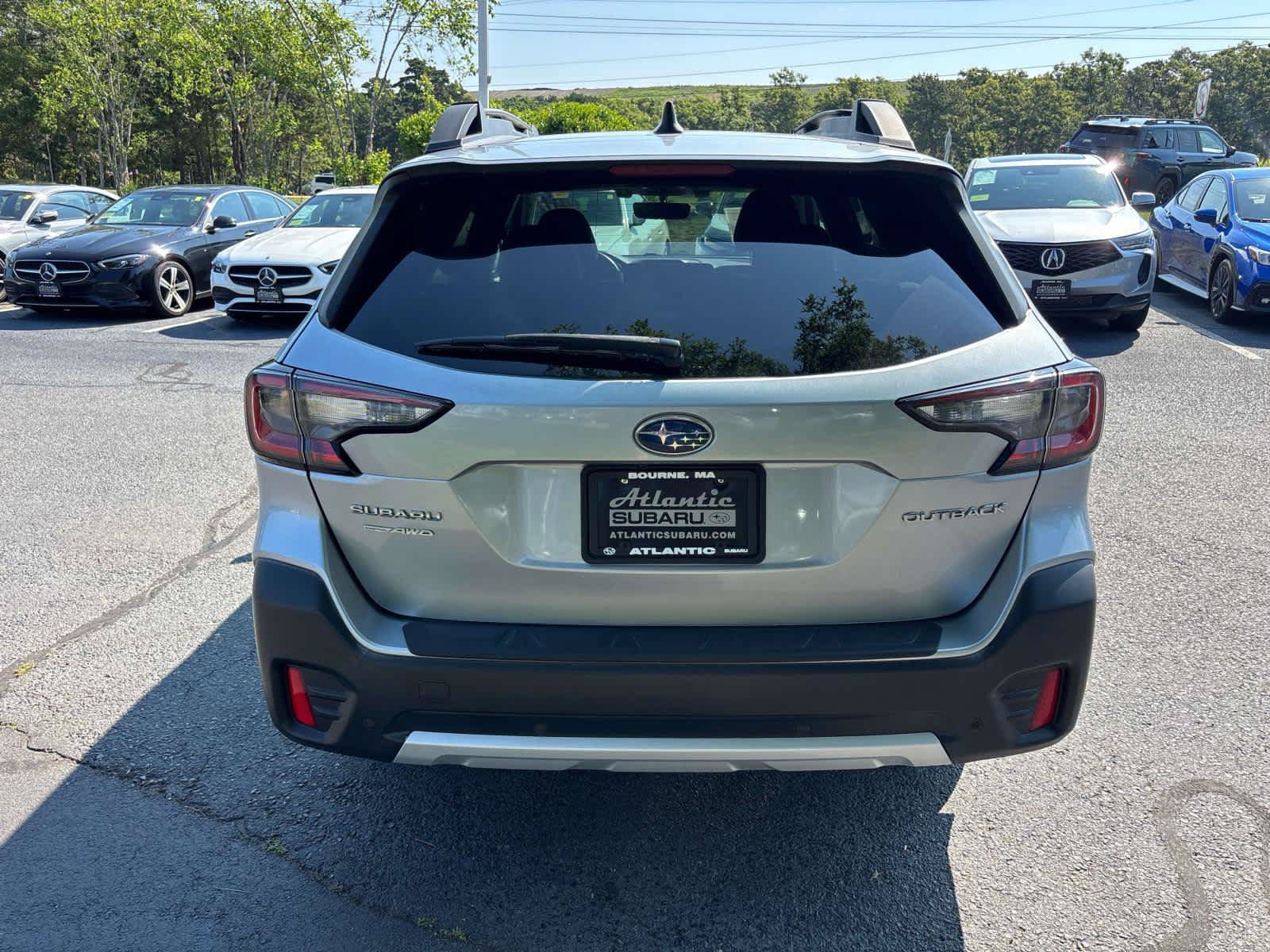 Used 2021 Subaru Outback Limited AWD/4WD image 4
