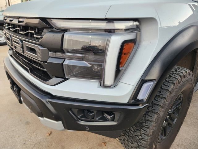 Used 2025 Ford F150 Raptor image 8