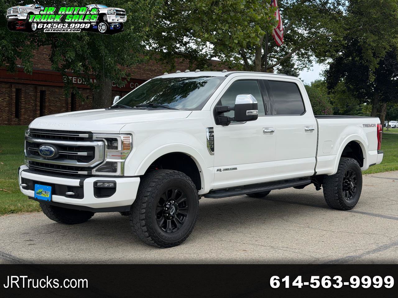 Used 2020 Ford F350 Platinum w/ Tremor Off-Road Package AWD/4WD image 1