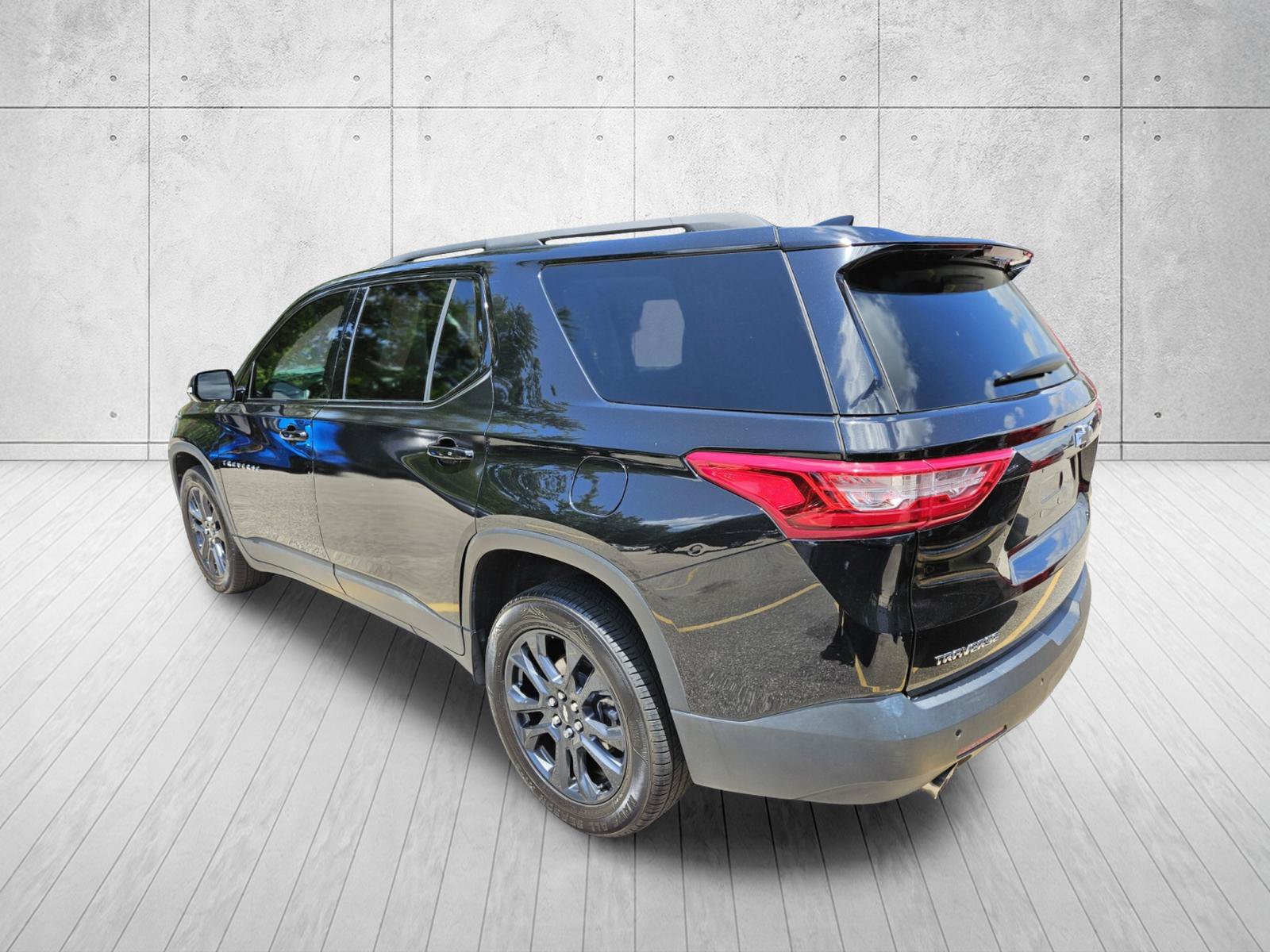Used 2020 Chevrolet Traverse RS FWD image 9