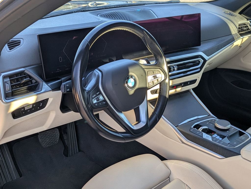 Used 2024 BMW 430i Convertible image 11