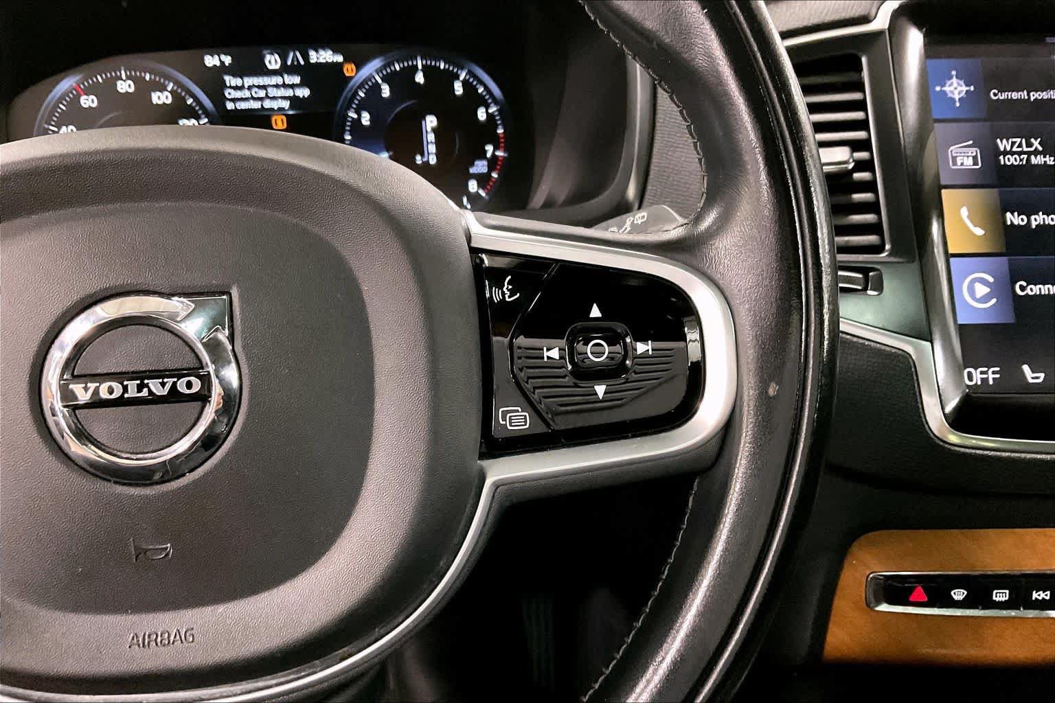 Used 2021 Volvo XC90 T6 Momentum w/ Climate Package AWD/4WD image 25