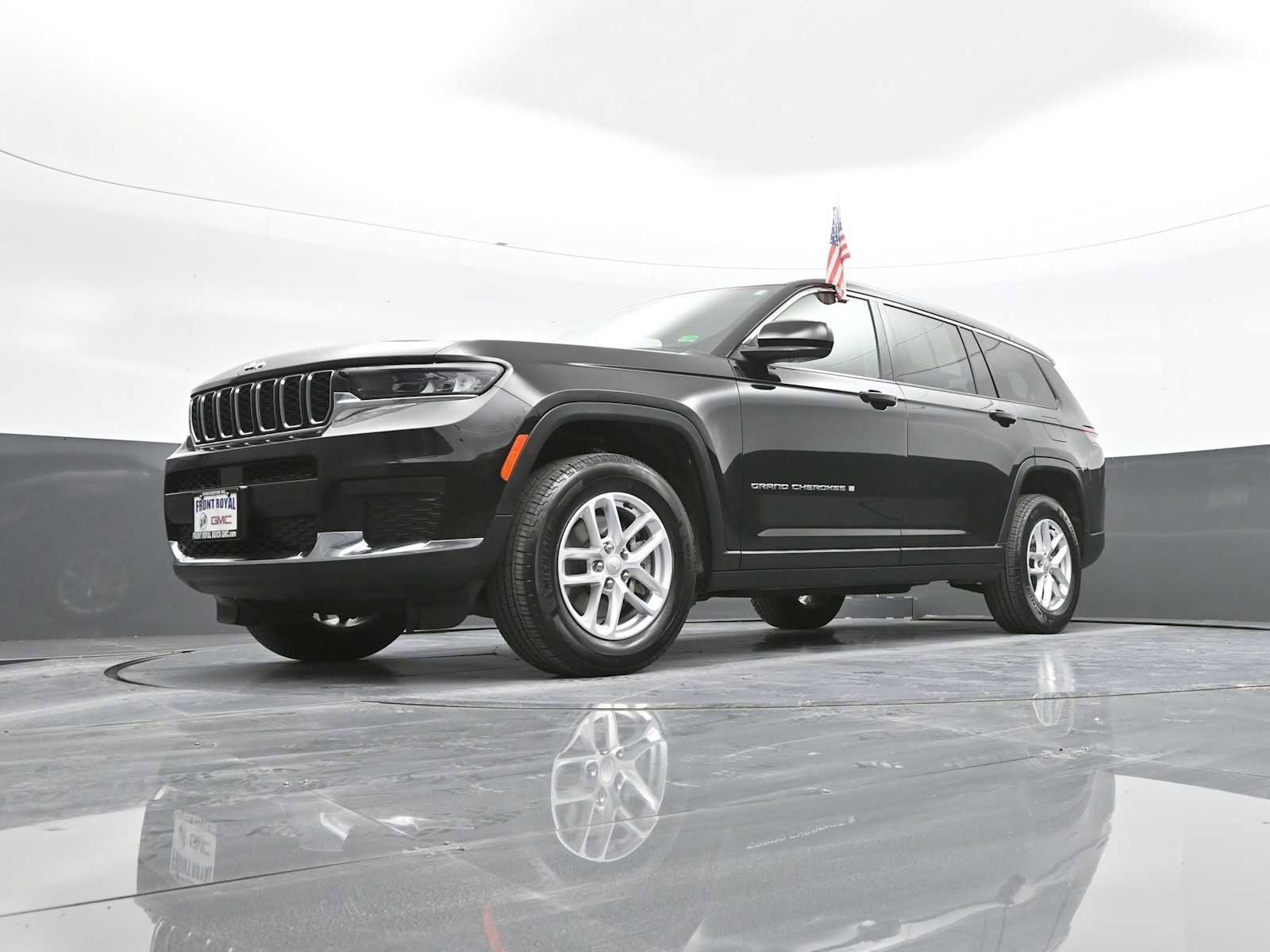 Used 2023 Jeep Grand Cherokee L Laredo image 45