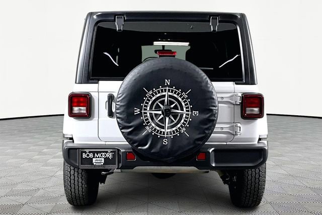 Used 2023 Jeep Wrangler Sahara image 5