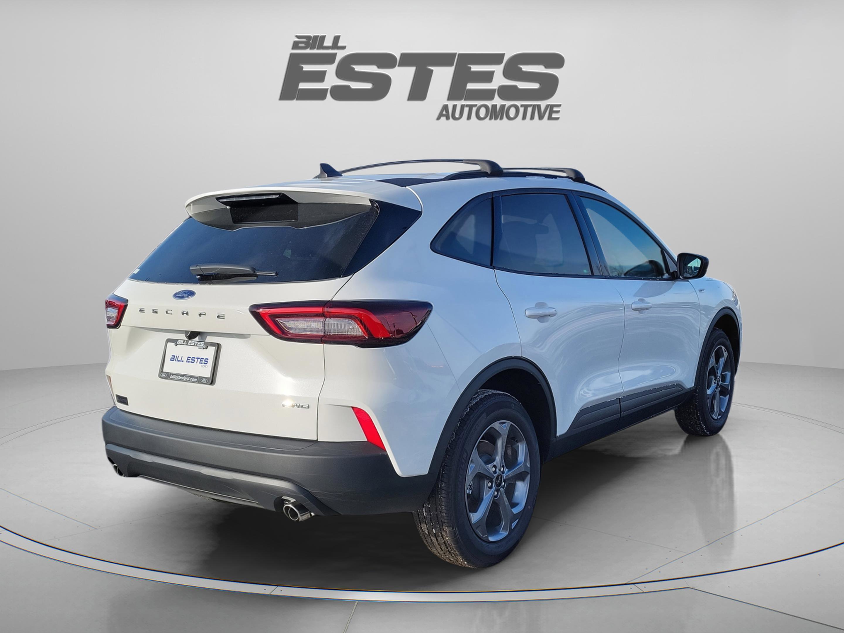 New 2026 Ford Escape ST-Line w/ Cold Weather Package image 3