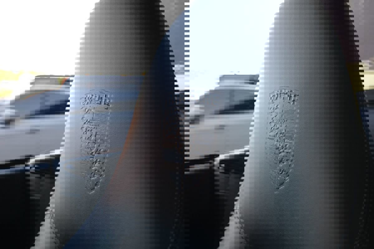 Used 2004 Porsche 911 Carrera 4 image 34