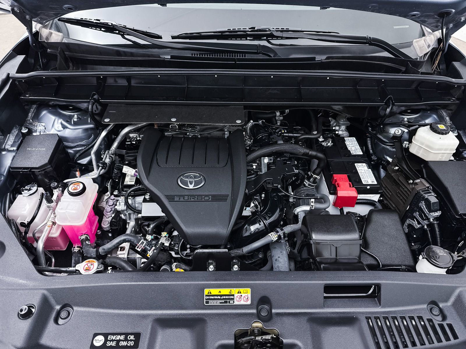 Used 2023 Toyota Highlander LE image 10