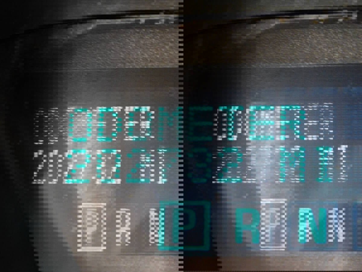 Used 2010 Chevrolet Traverse LT w/ LT Special Edition Package AWD/4WD image 10