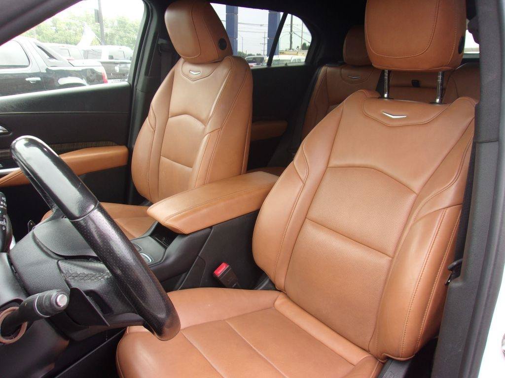 Used 2021 Cadillac XT4 Sport AWD/4WD image 9