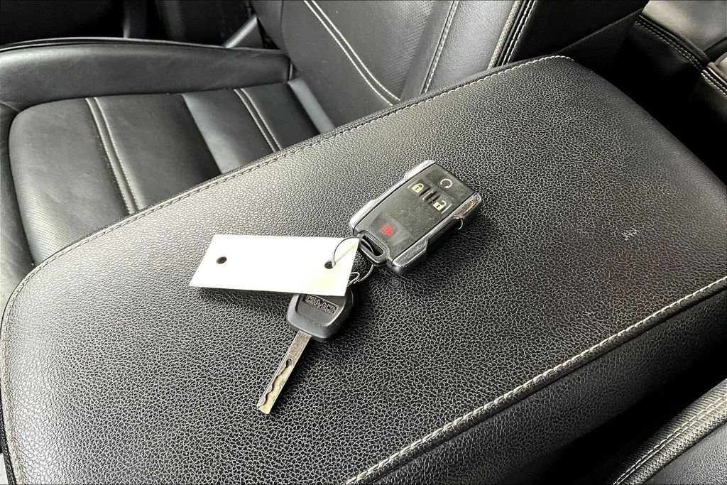 Used 2021 GMC Canyon Denali image 35