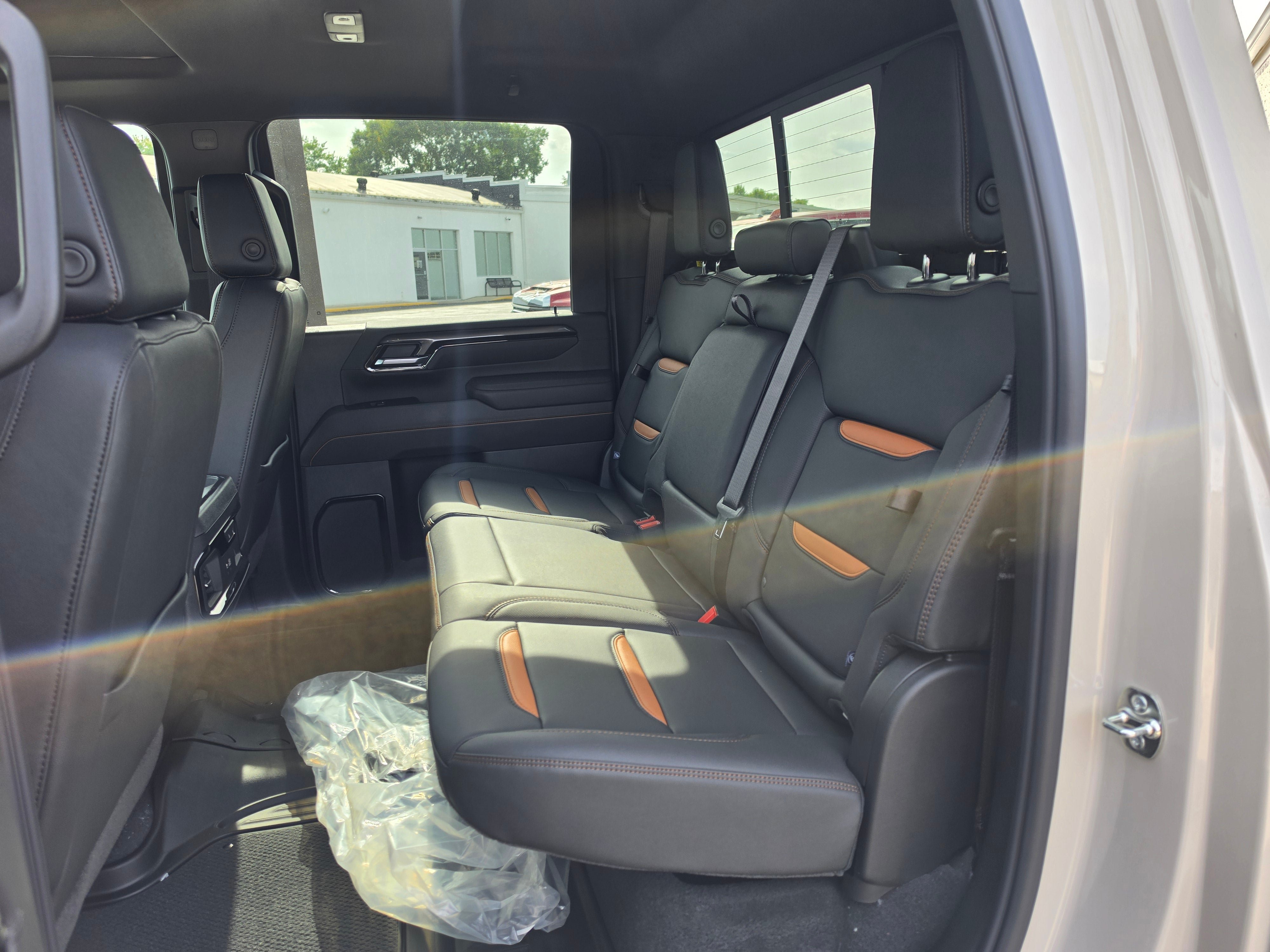 New 2026 GMC Sierra 2500 AT4 w/ AT4 Premium Plus Package AWD/4WD image 13