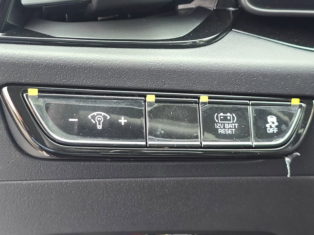 New 2025 Kia Niro EX image 25