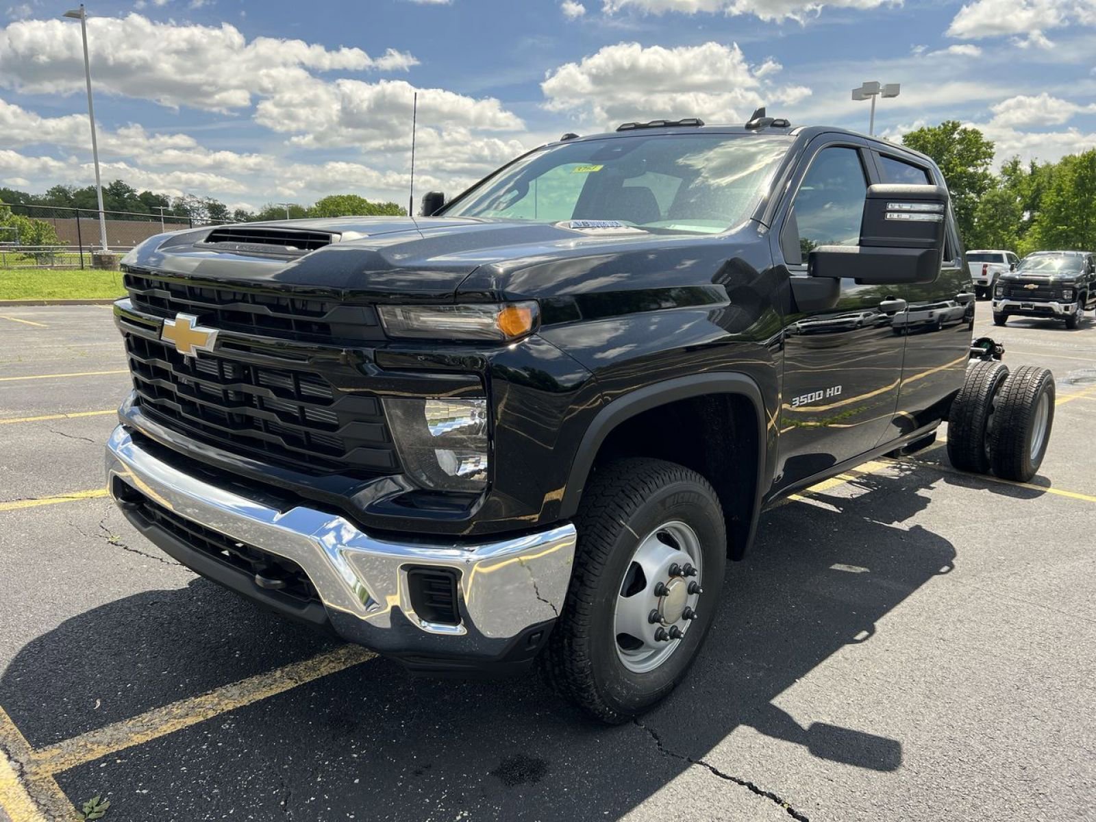 New 2026 Chevrolet Silverado 3500 W/T w/ WT Convenience Package AWD/4WD image 15