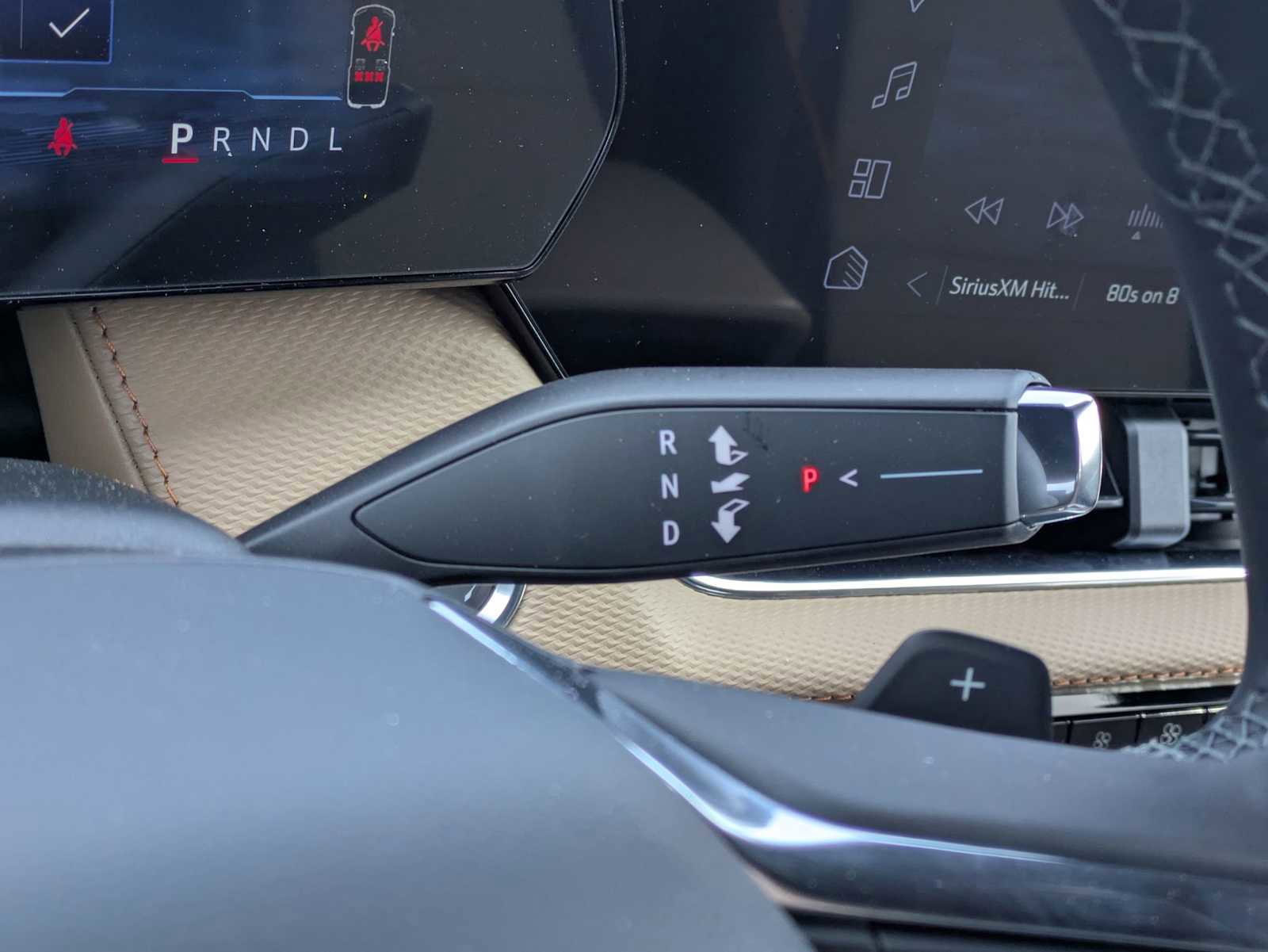 New 2026 Chevrolet Equinox ACTIV AWD/4WD image 30