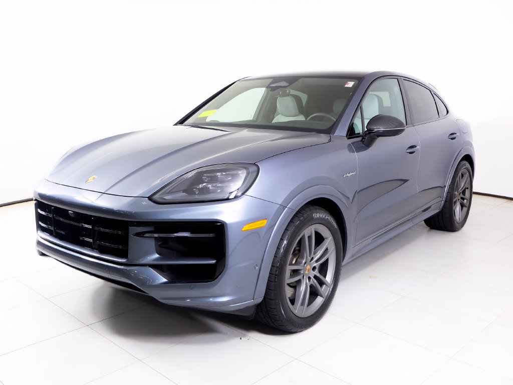 Certified 2026 Porsche Cayenne S AWD/4WD image 1